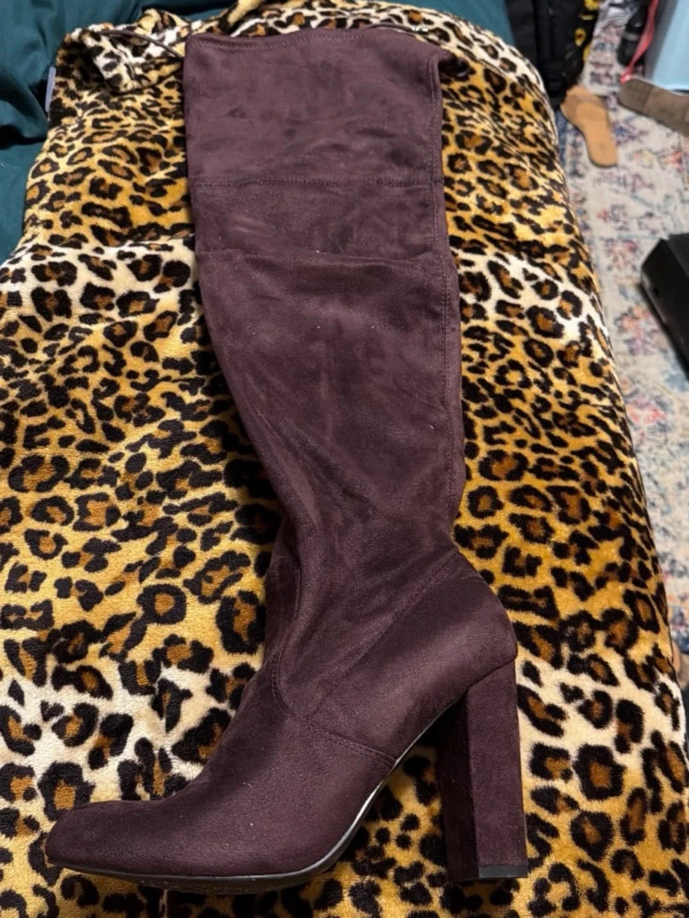 Men's Suede-Look Burgundy Pants